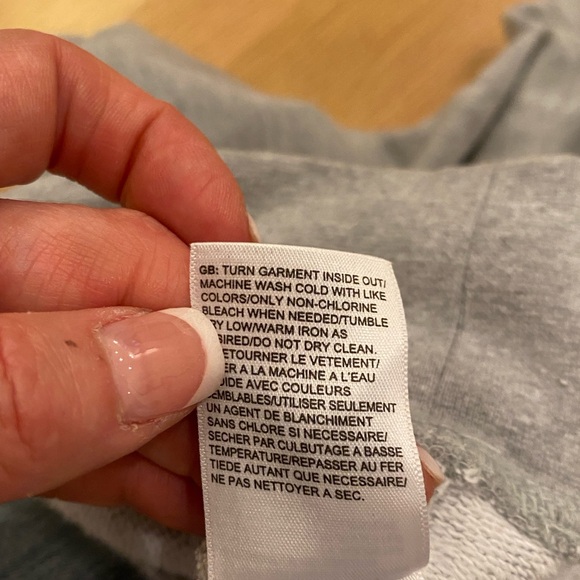 The North Face Gray Sweatshirt w Hood/ Pullover /Back Screen-Print  / Female S - Picture 9 of 16